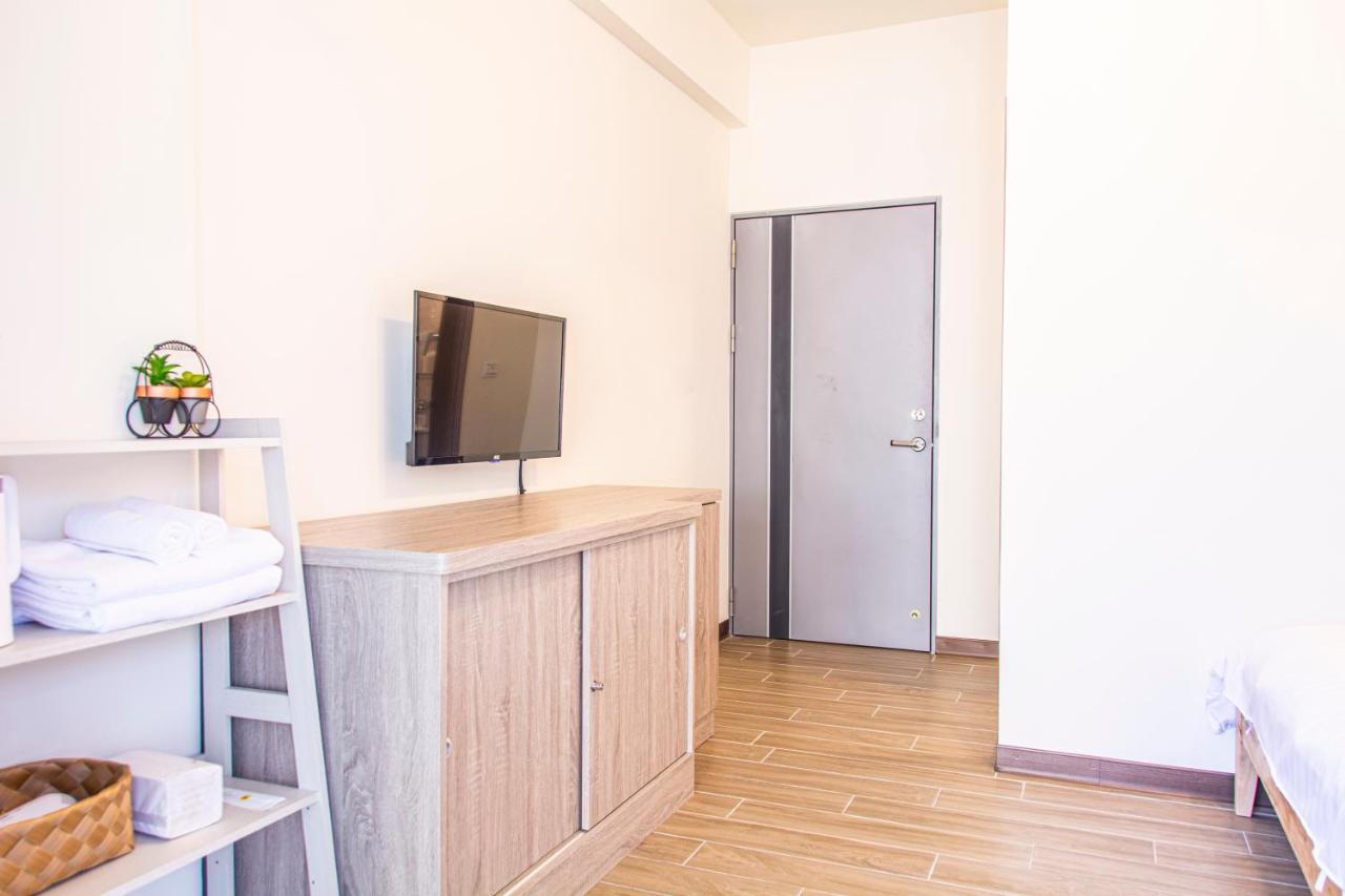 Ioio Apartment Тайнан Екстериор снимка